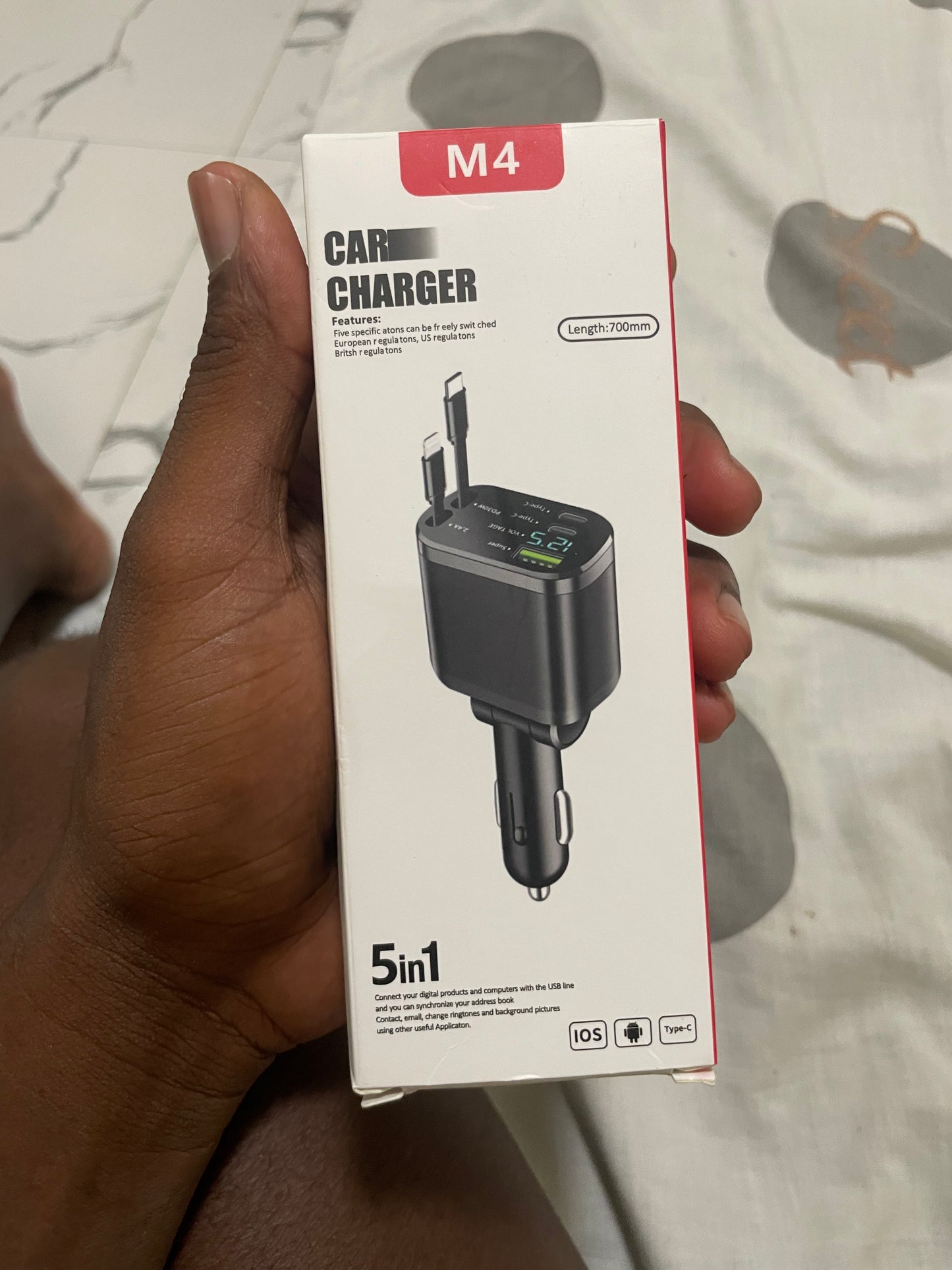 Chargeur M4 Rétractable 4-en-1